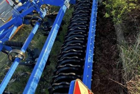 New Holland STC 300 RS New Holland STC 300 RS