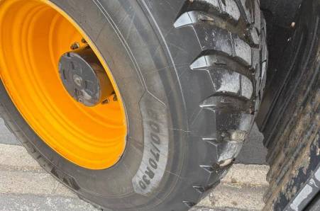 JCB, FASTRAC 4220 JCB, FASTRAC 4220