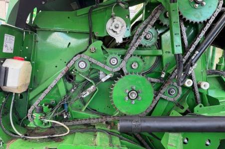 John Deere, C441R