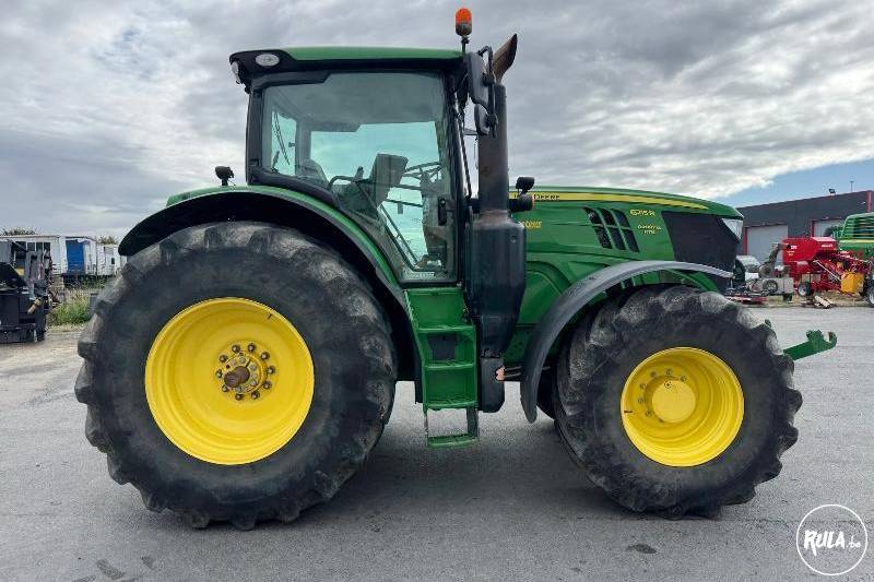 John Deere, 6215R
