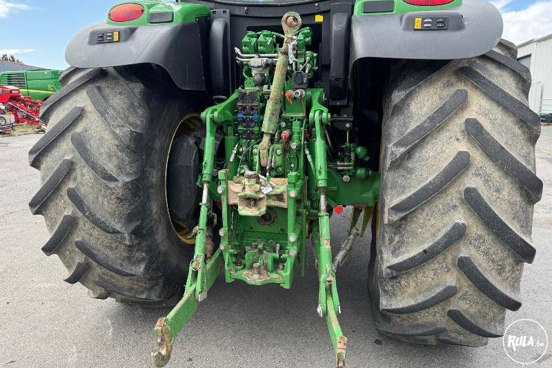 John Deere, 6215R