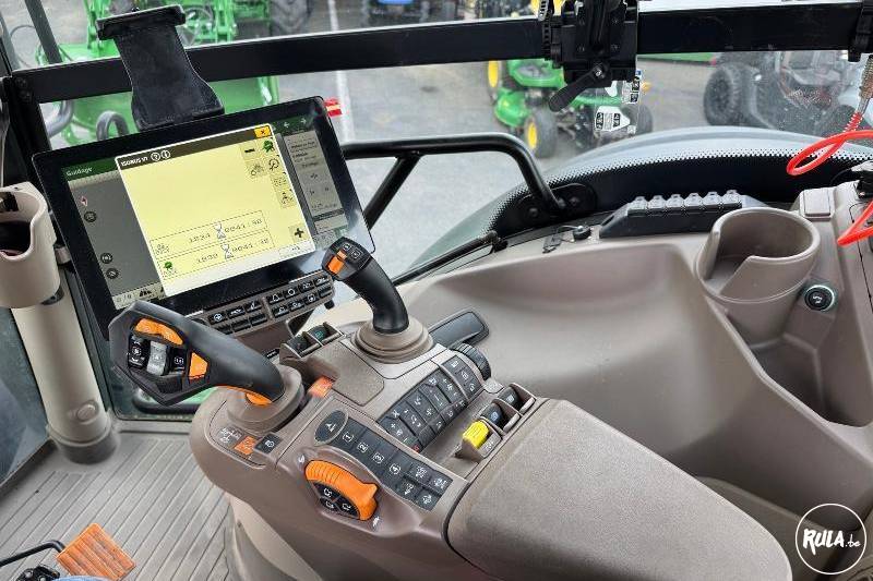 John Deere, 6R215