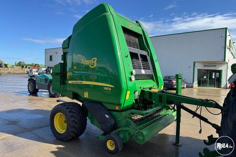 John Deere, 864