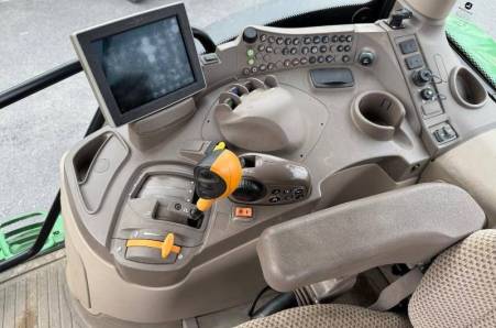 John Deere, 6130R