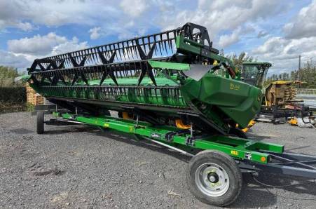 John Deere, T550