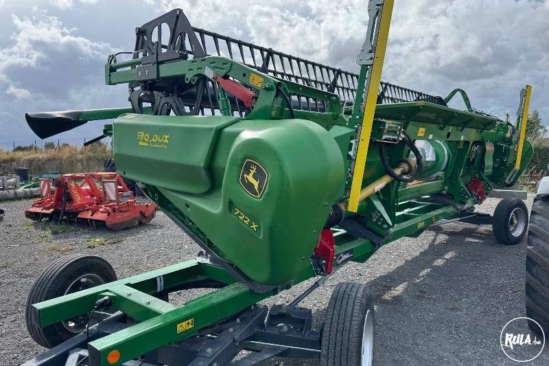 John Deere, T550