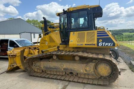Komatsu