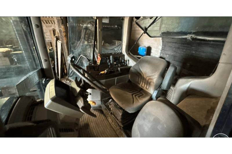 John Deere, 6520