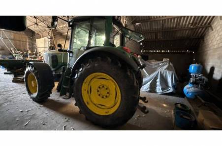 John Deere, 6520