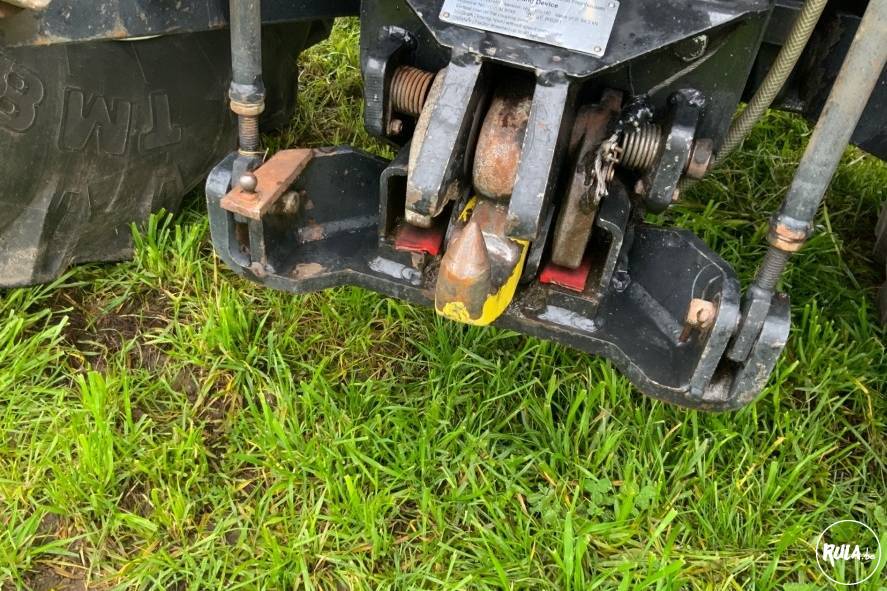 New Holland T7.235 