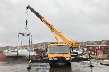 Grues Liebherr LTM 1050 