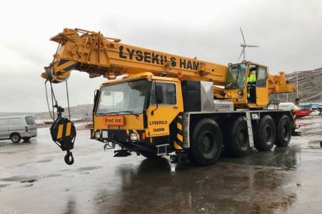 Grues Liebherr LTM 1050 
