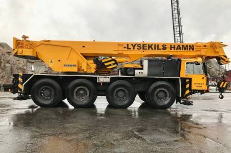 Grues Liebherr LTM 1050 