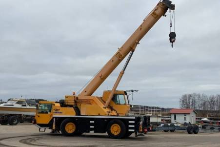 Grue Liebherr Ltm 1030 