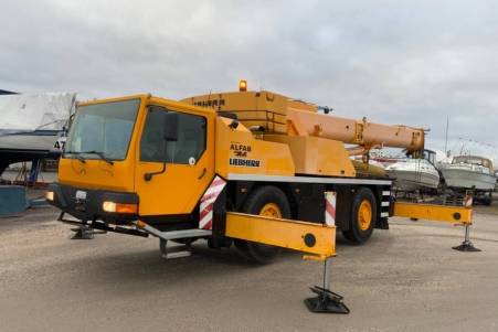 Grue Liebherr Ltm 1030 