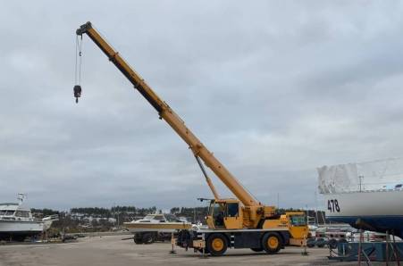 Grue Liebherr Ltm 1030 