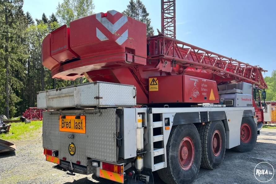 Grue Liebherr LTM 