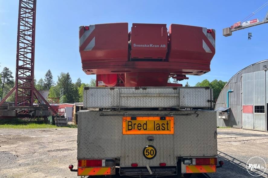 Grue Liebherr LTM 