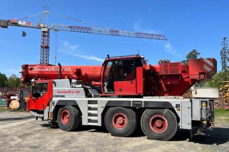 Grue Liebherr LTM 