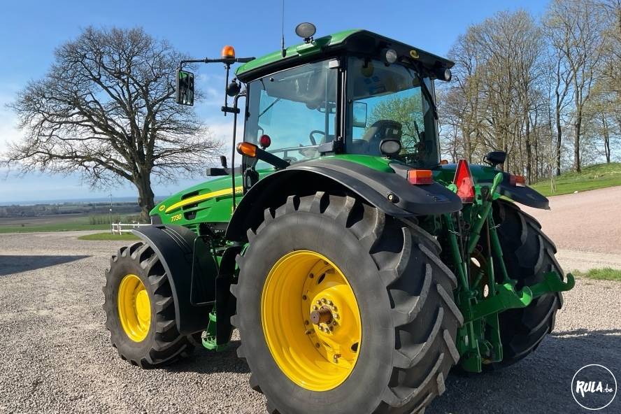 2009 John Deere 7730 