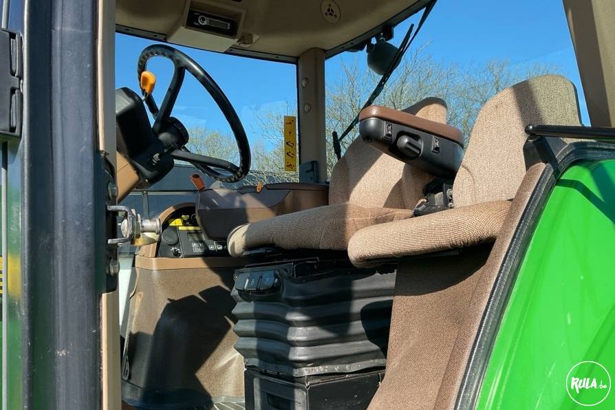 2009 John Deere 7730 