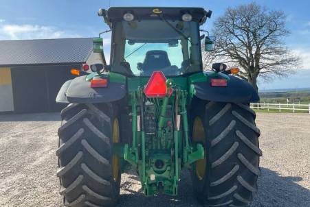 2009 John Deere 7730 