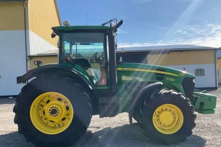 2009 John Deere 7730 