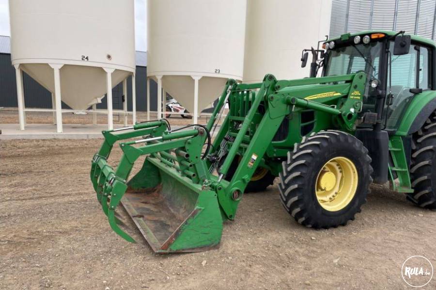 2007 John Deere 7430