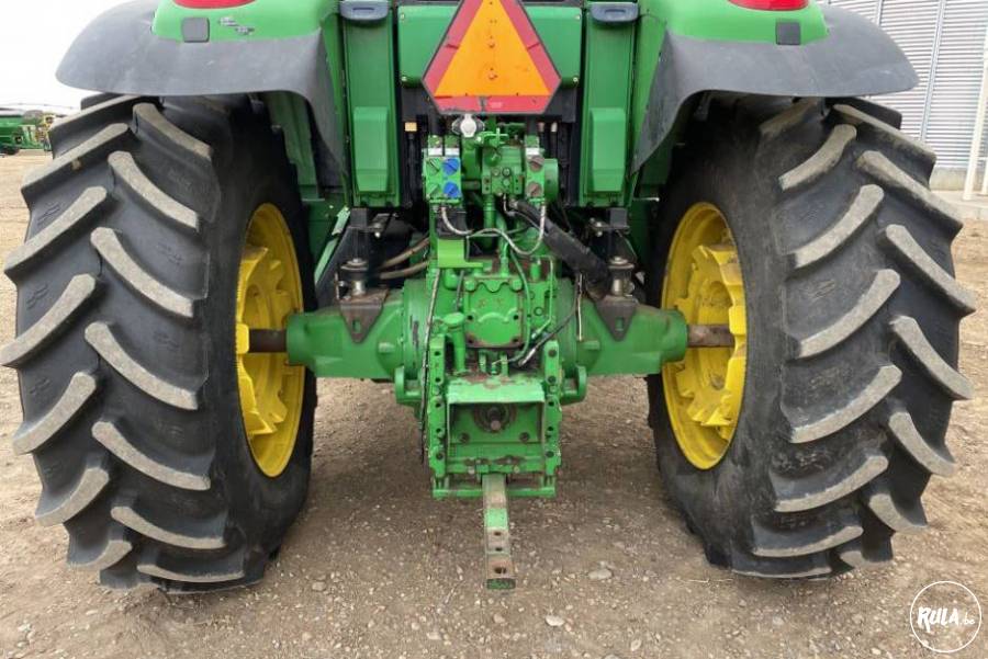2007 John Deere 7430