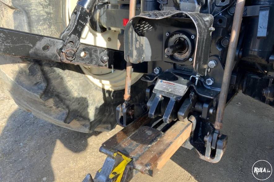 New Holland T6040  