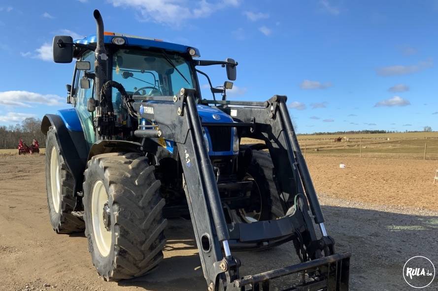 New Holland T6040  