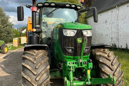John Deere 6175r 