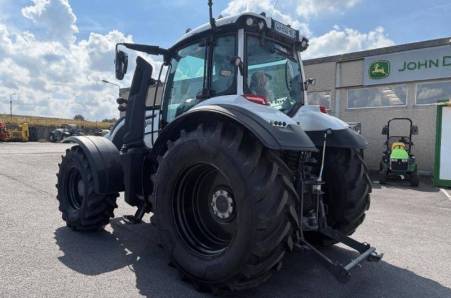 Valtra, T175