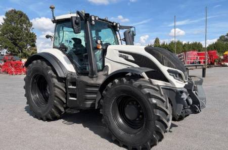 Valtra, T175