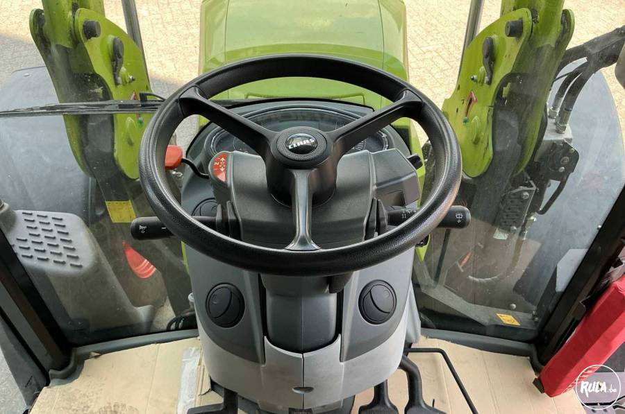 Claas 420 Arion 