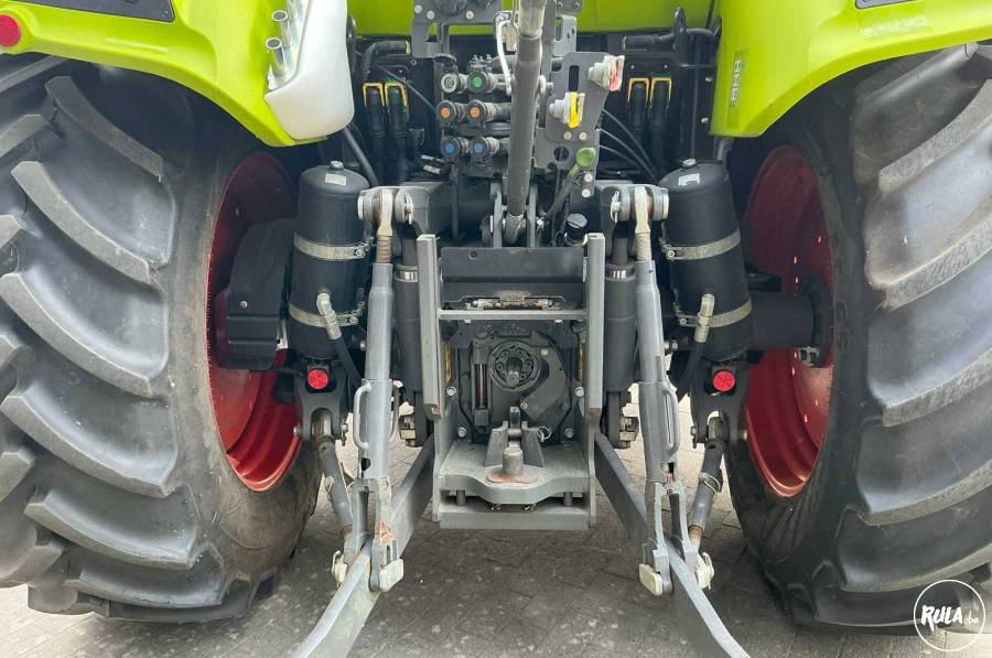Claas 420 Arion 