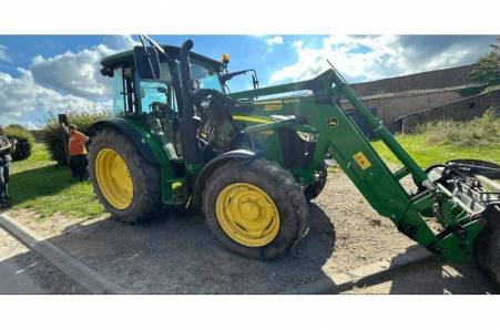 John Deere, 5100M
