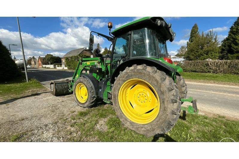 John Deere, 5100M