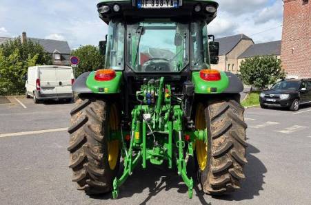 John Deere, 5105M John Deere, 5105M