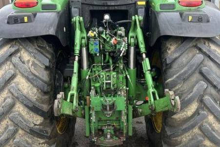 John Deere 6190R John Deere 6190R