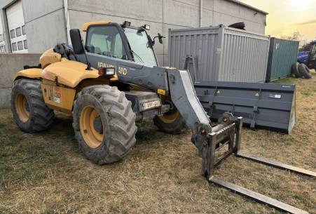 New Holland LM 430