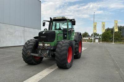 Fendt Favorit 930 V 4WD tractor – 2003