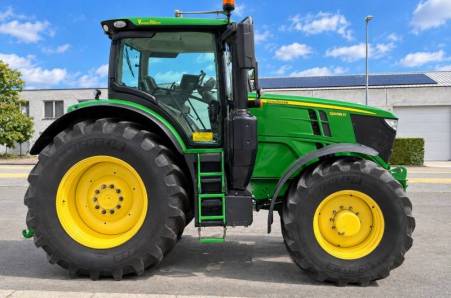 John Deere 6230R John Deere 6230R