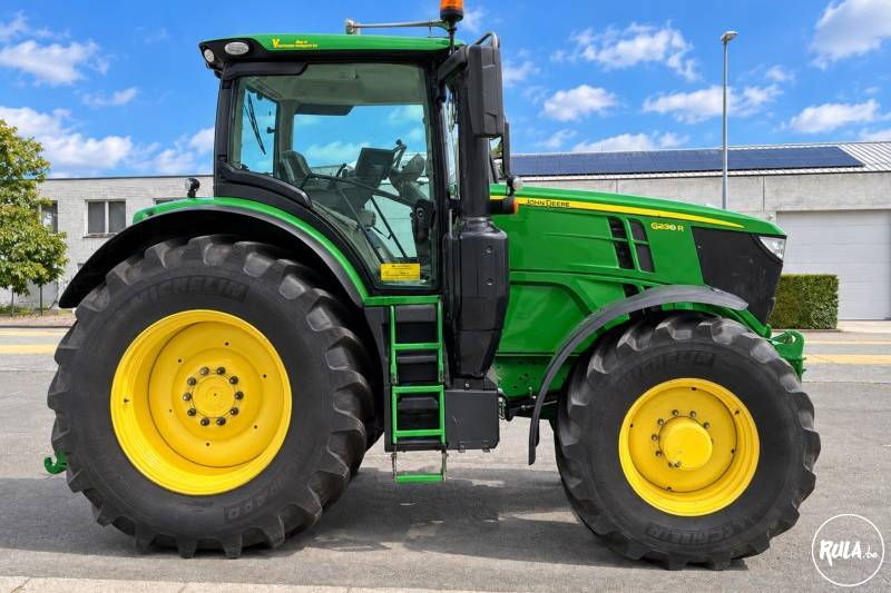 John Deere 6230R John Deere 6230R