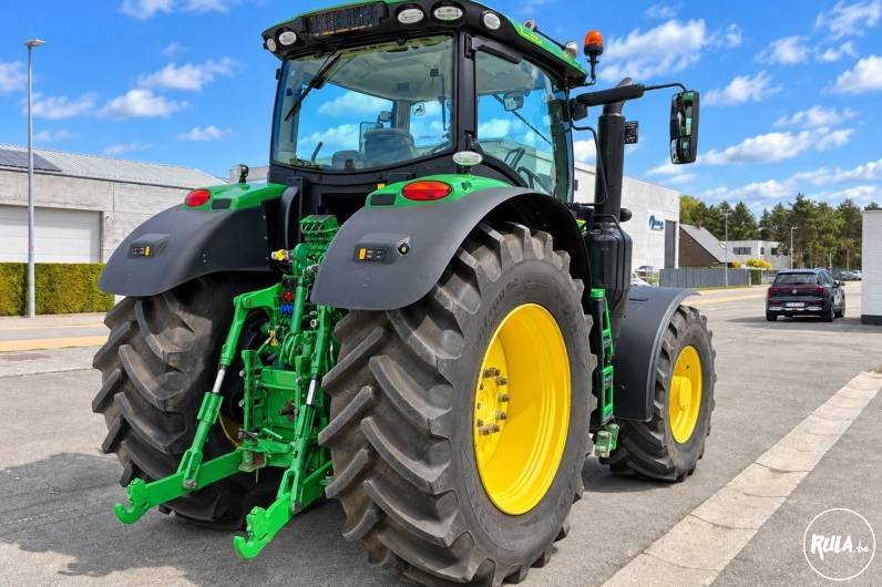 John Deere 6230R John Deere 6230R