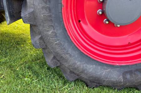 Fendt 828 Vario 