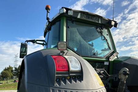Fendt 828 Vario 