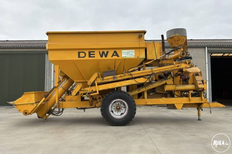 Dewa getrokken mobiele voedermaalmolen