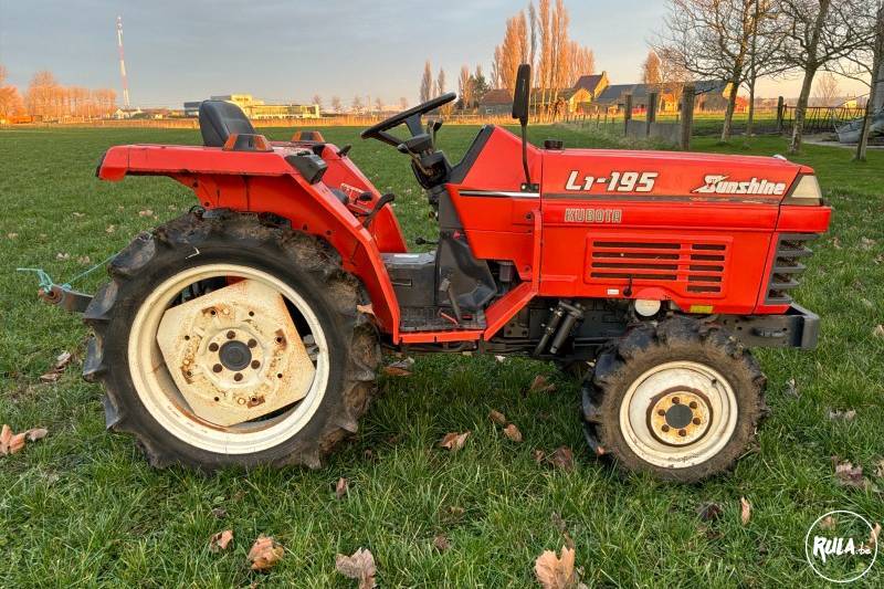 Kubota Sunshine L1-195 tractor Kubota Sunshine L1-195 tractor