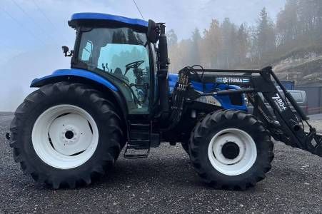 New Holland TS135A 